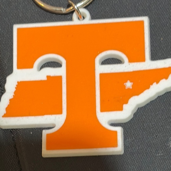 Tennessee Vols- Orange and white Keychain, never used! - Picture 5 of 6
